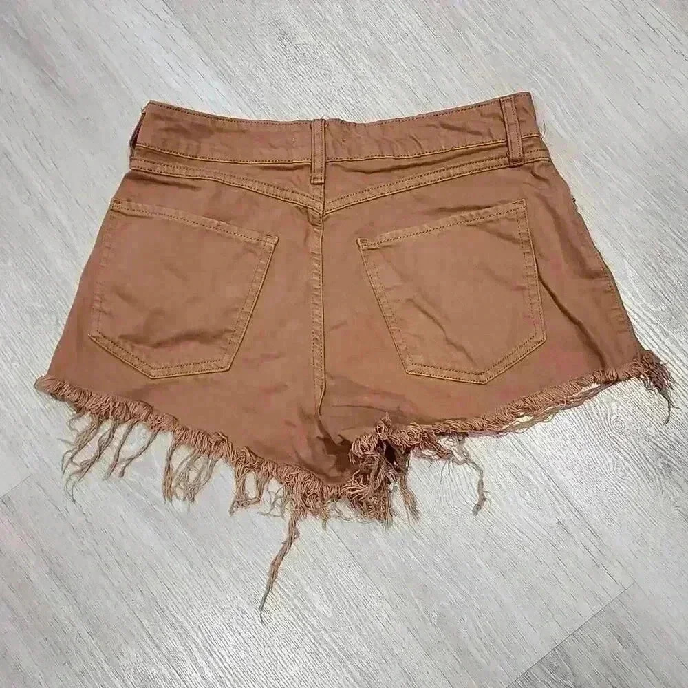 Forever 21 Women's Distressed Frayed Denim Cut-Off Shorts Khaki Tan Size 26 - Picture 3 of 6